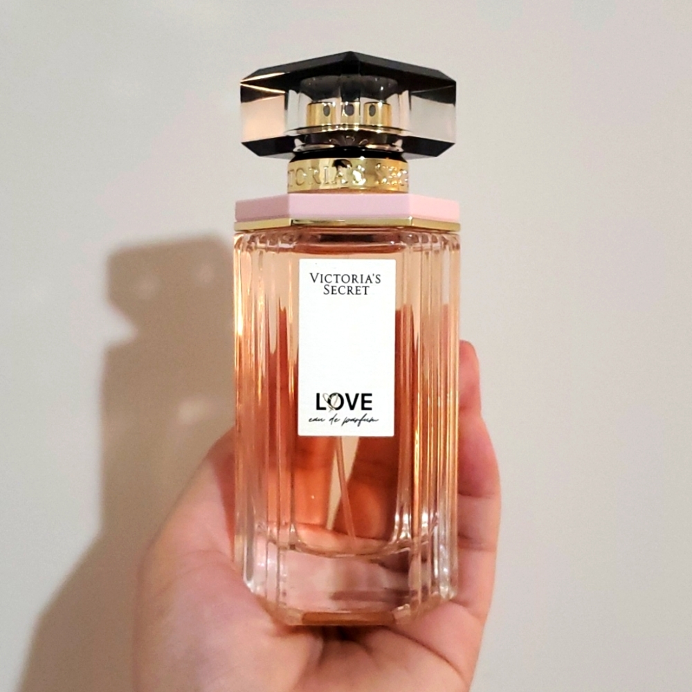 Love by Victoria Secret Eau de Parfum
